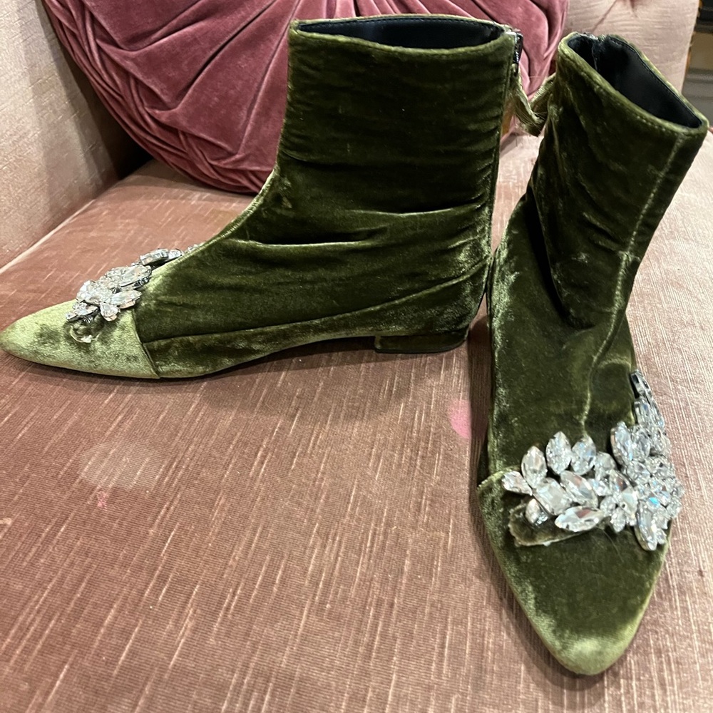 Green booties - Picture 15 of 16